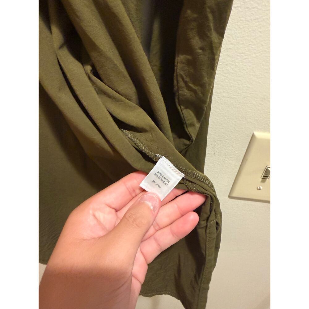 Moss Green Crinkle Style J. Jill Button Down Long-Sleeve Business Casual- Sz L - Picture 5 of 11